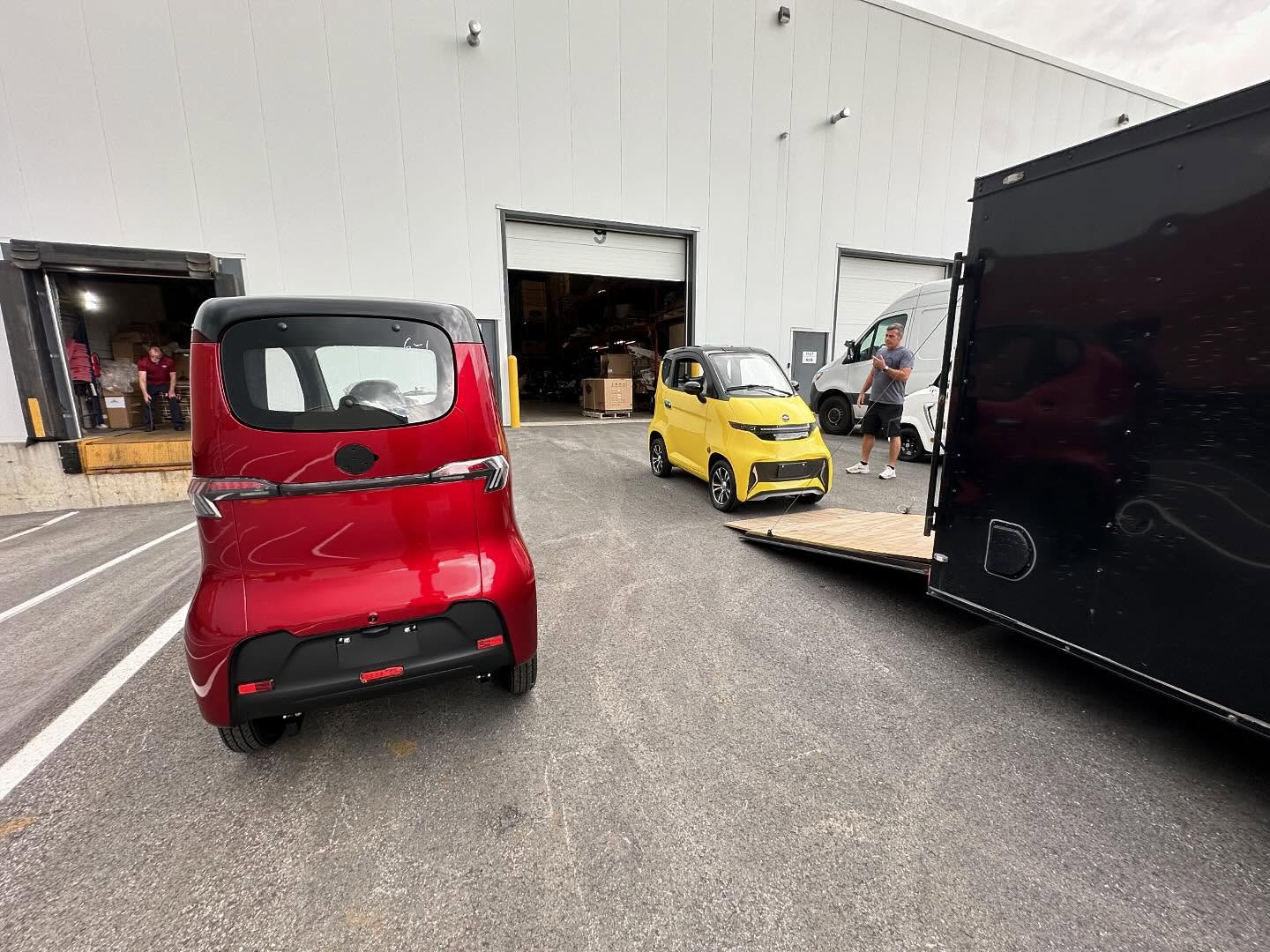 Two Seater ET4 Connect PLUS – 4-Wheel Enclosed Mobility Scooter