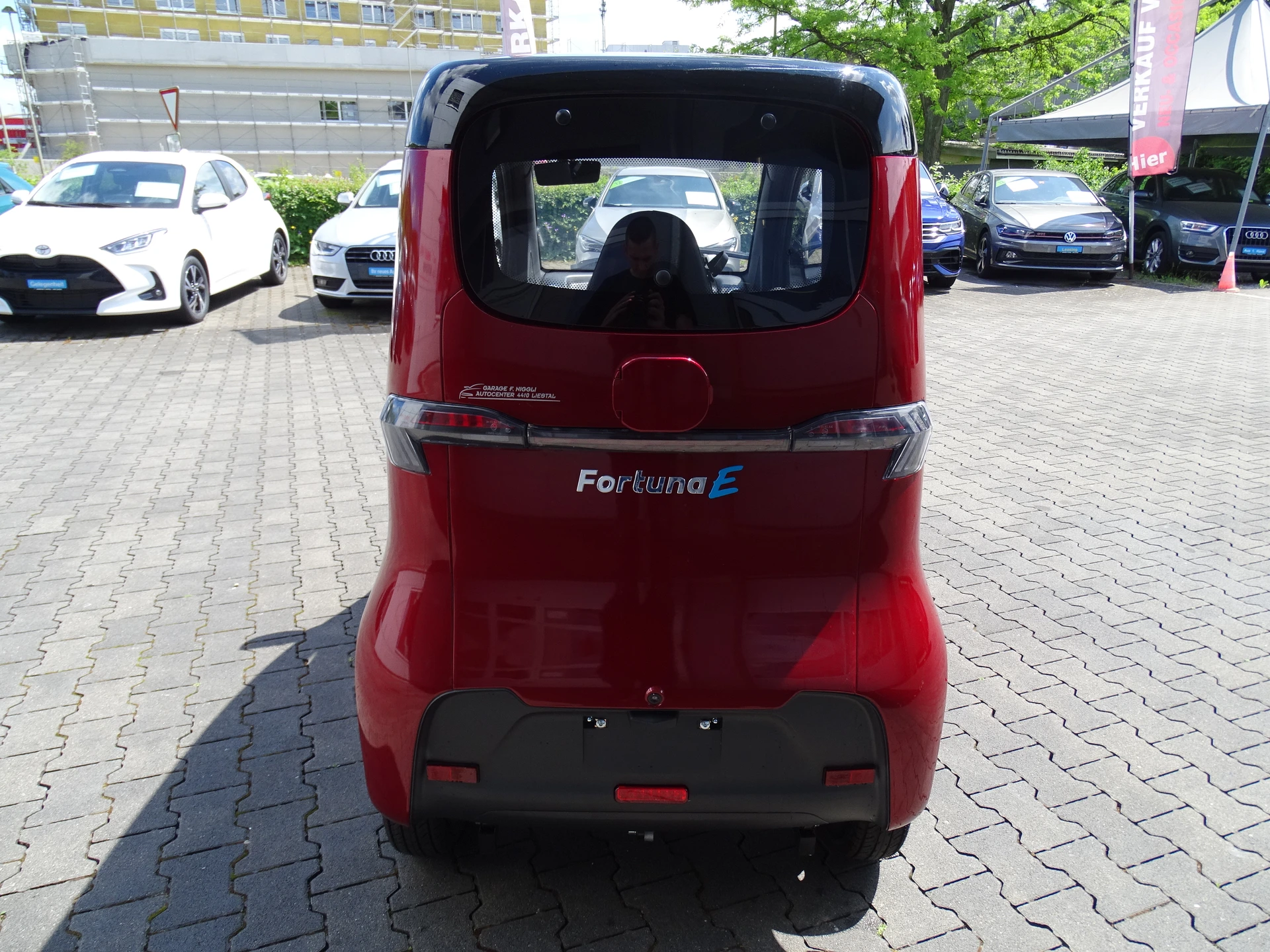 Two Seater ET4 Connect PLUS – 4-Wheel Enclosed Mobility Scooter